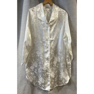 Erika Taylor Intimates Large Satin Floral Damask Button‎ Down Ivory Nightgown